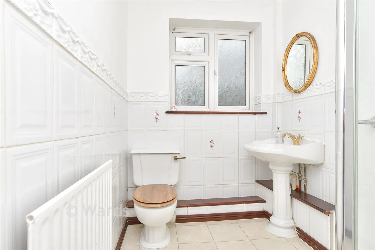 Higham Road, Wainscott, ME3, photo 13