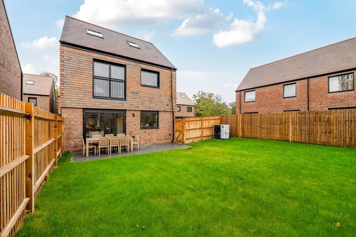 Medland Close, Cranleigh, GU6, photo 15