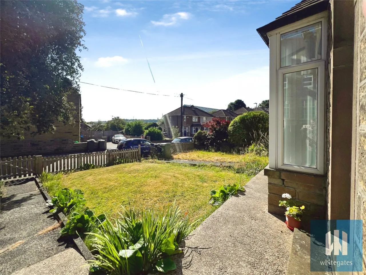 Yew Green Avenue, Lockwood, HD4, photo 15