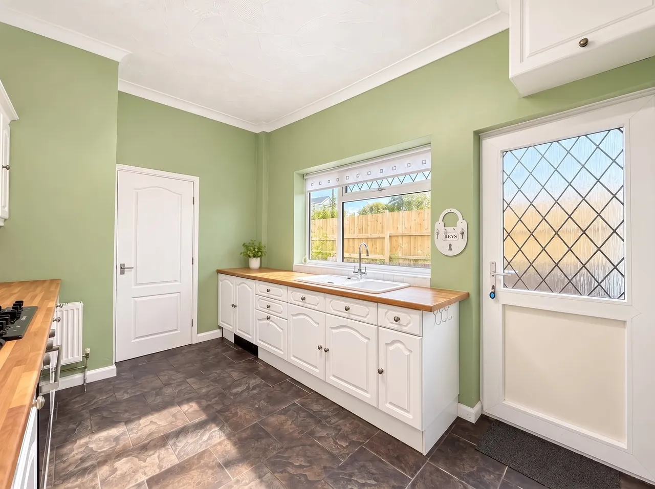 Grove Road, Clydach, SA6, photo 7