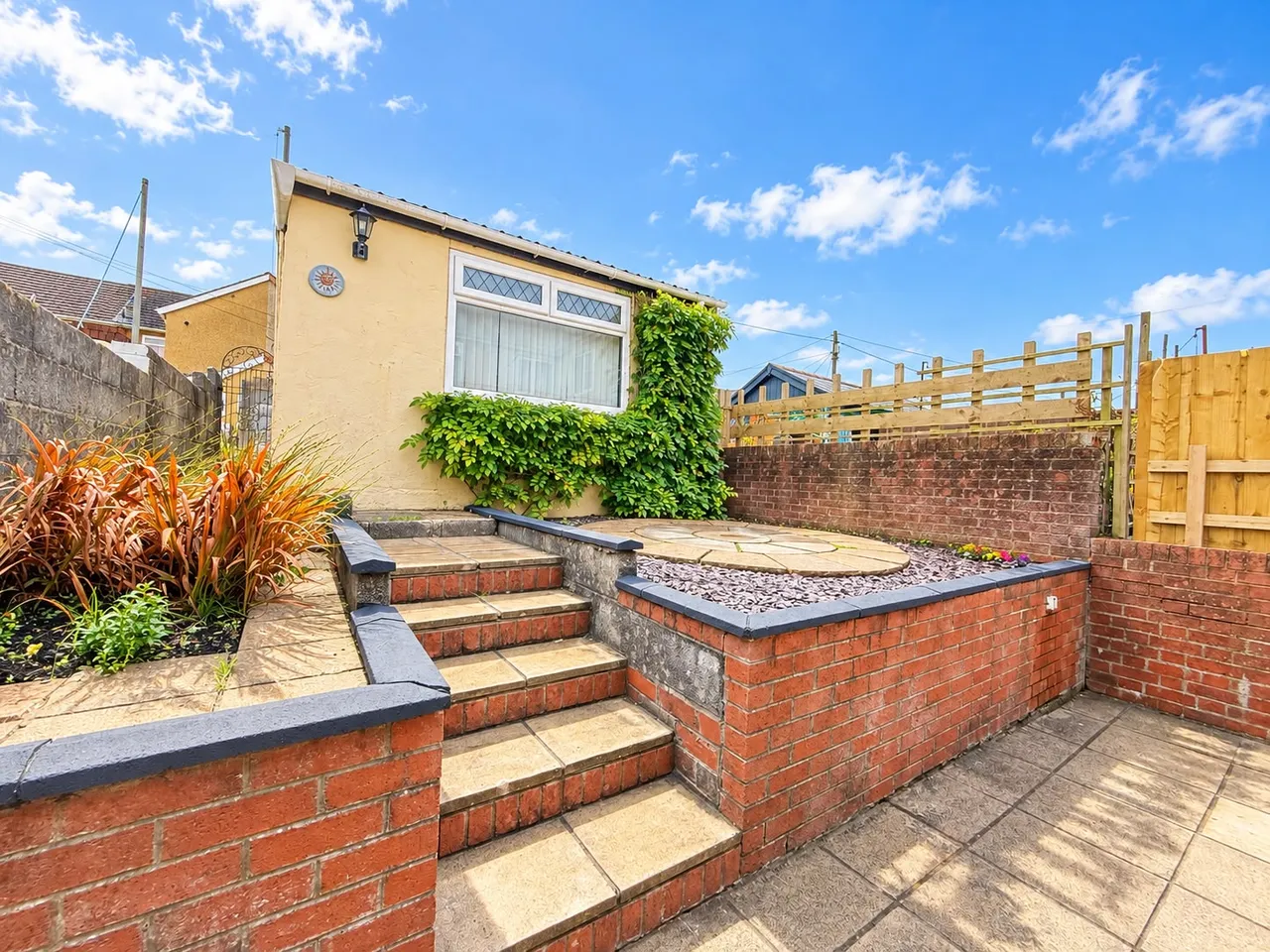 Grove Road, Clydach, SA6, photo 19
