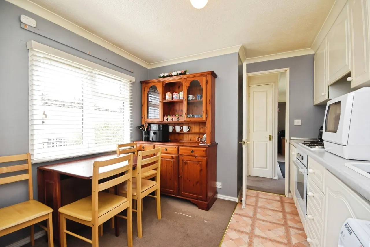 East Avenue, Althorne, Chelmsford, Essex, CM3, photo 13