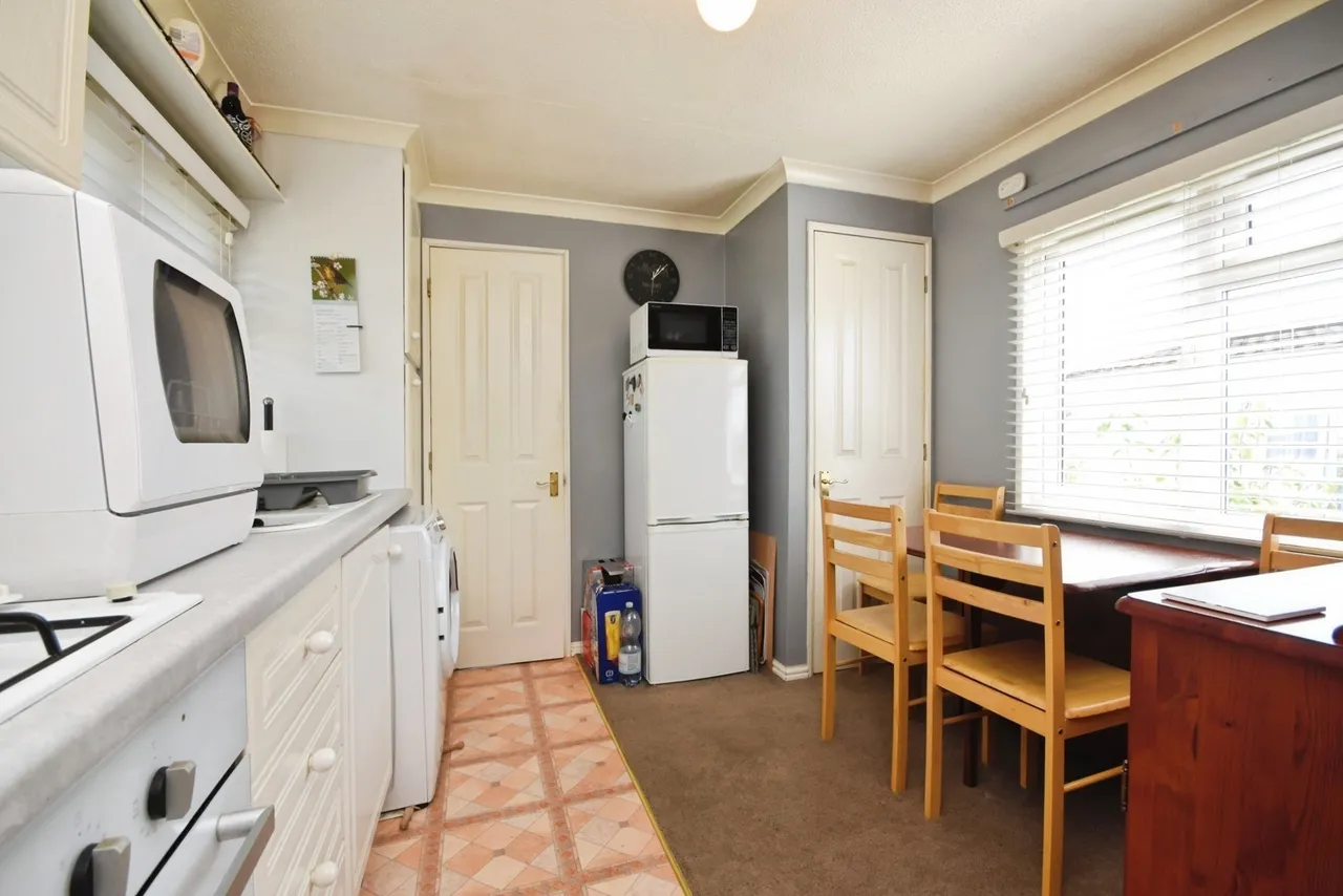 East Avenue, Althorne, Chelmsford, Essex, CM3, photo 6