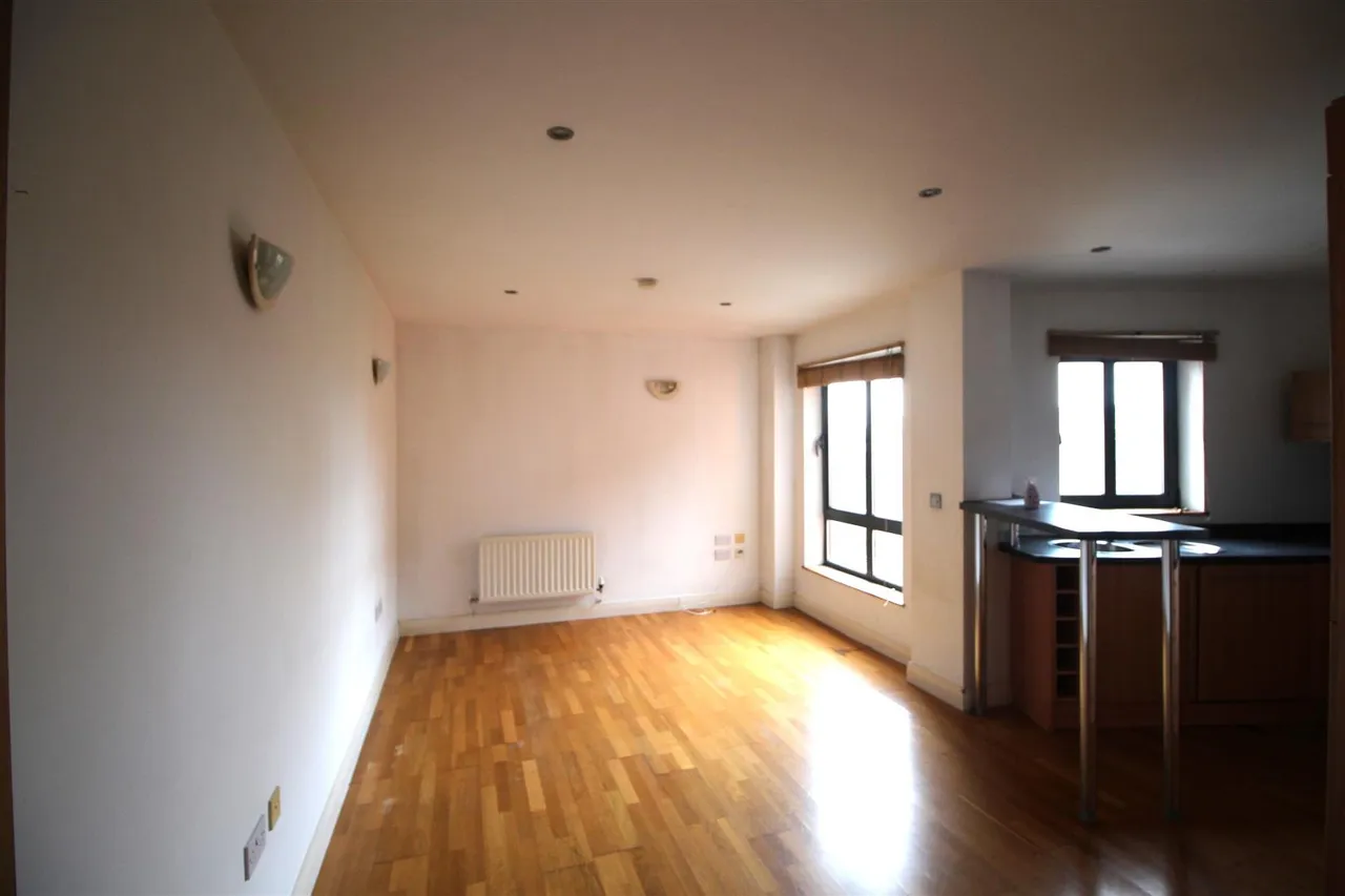 Ellesmere Street, Manchester, M15 4QS, photo 4