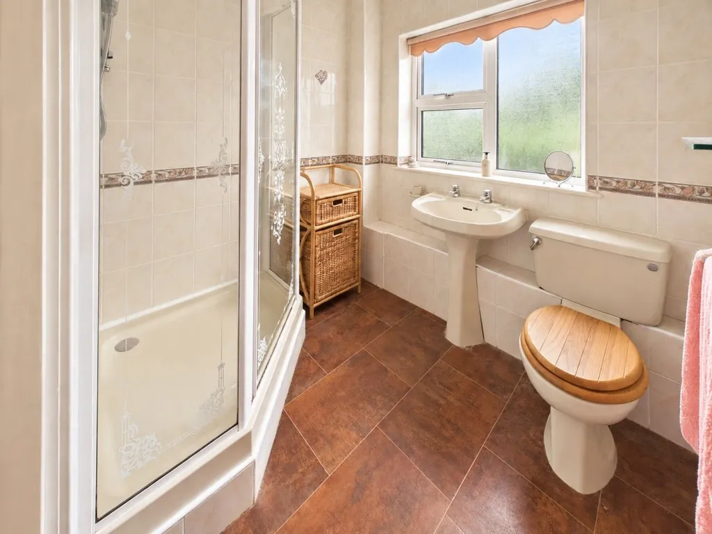 Riddell Gardens, Baldock, SG7, photo 14