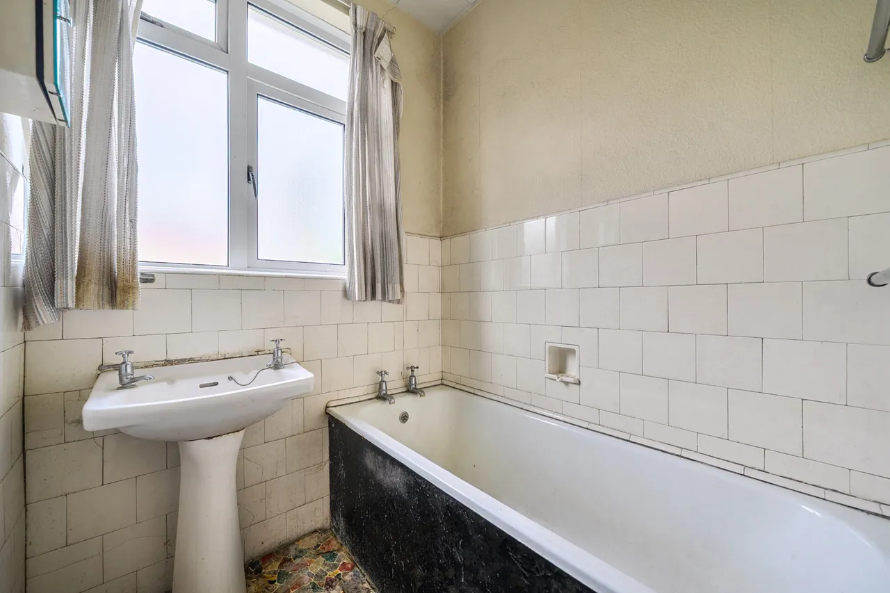 Lancaster Road, SE25, photo 9