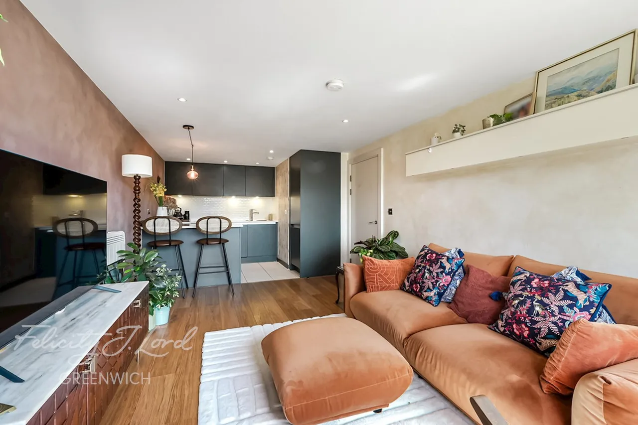 2 bed flat for sale, Madison Building, Greenwich, SE10