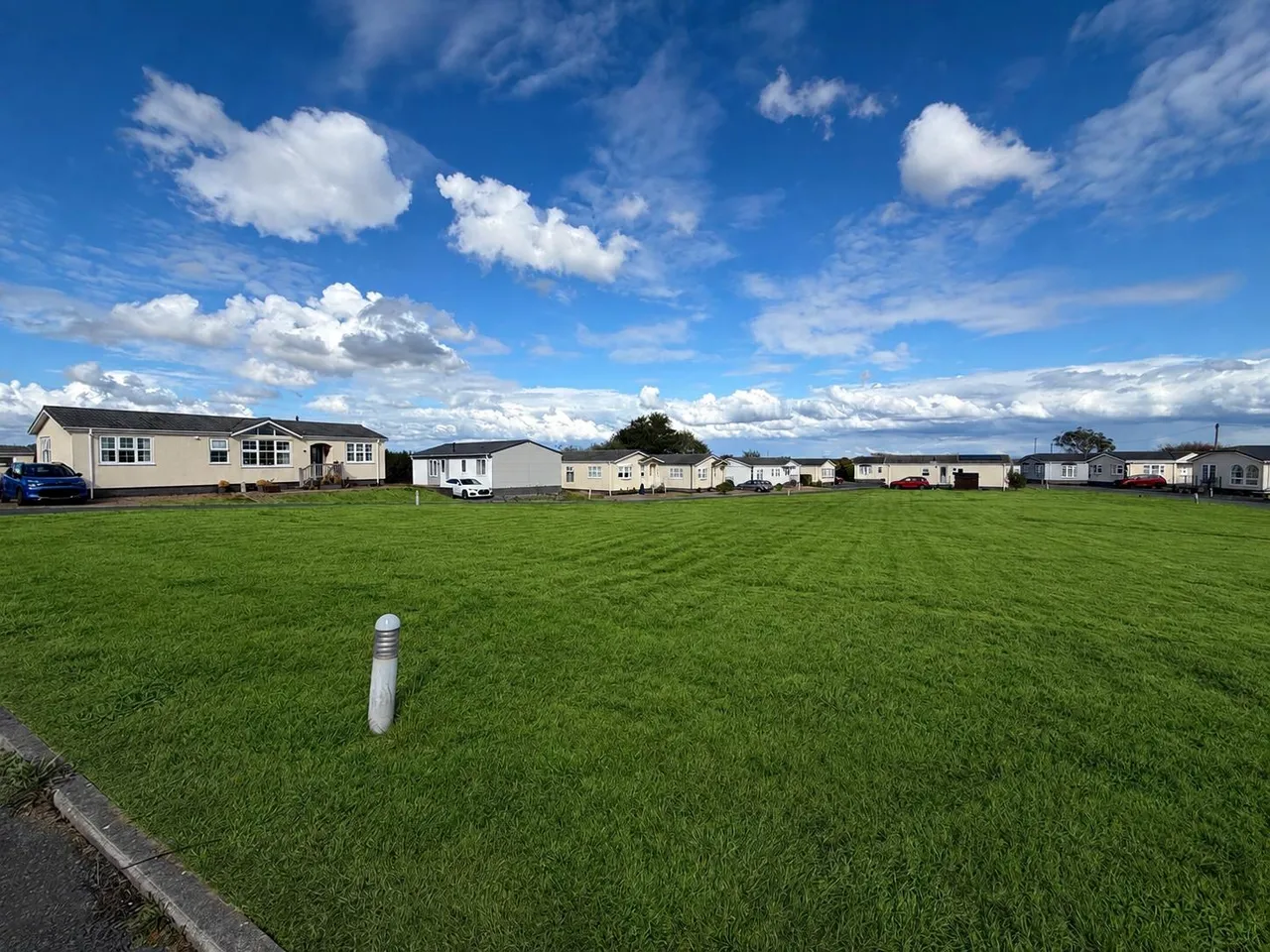2 bed park home for sale, Scamford Park, Camrose, SA62