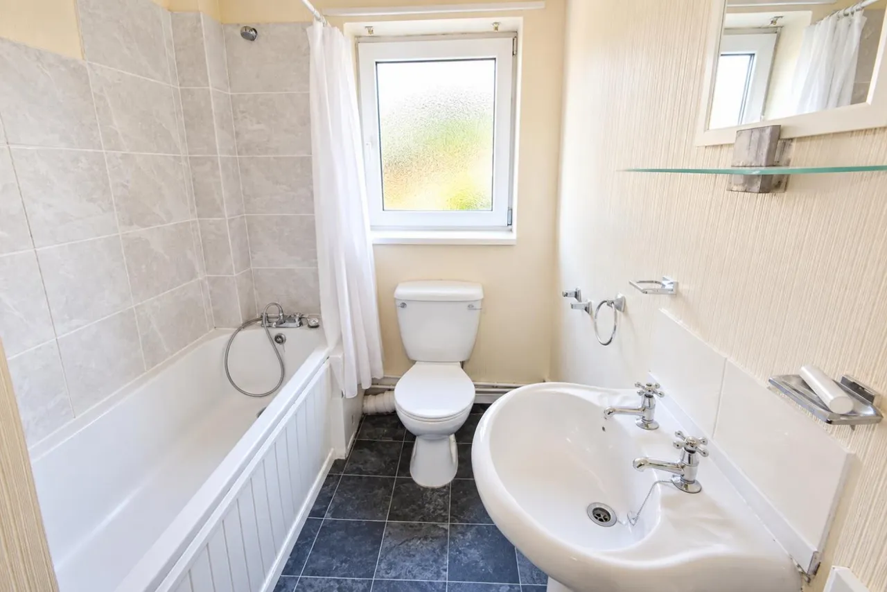 Parliament Street, Hebburn, NE31, photo 5