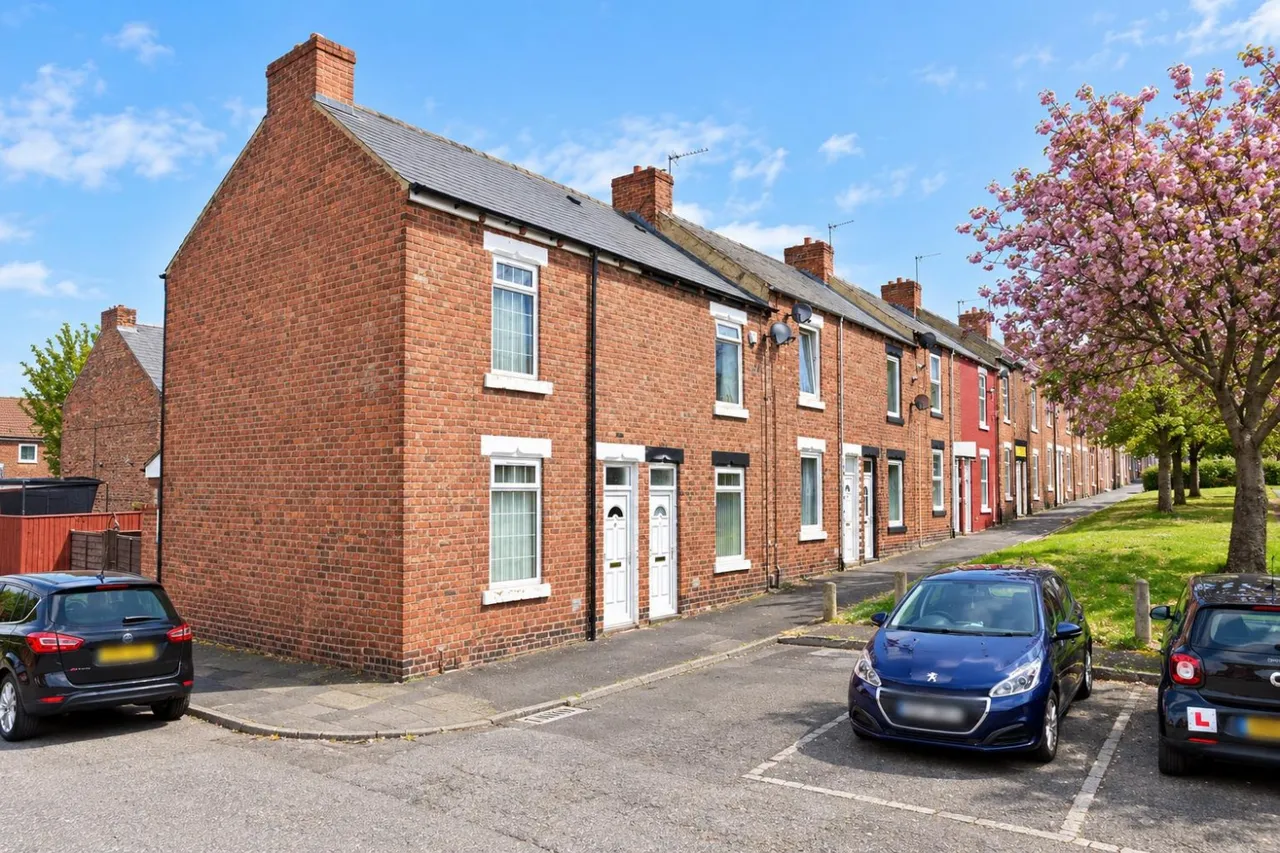 2 bed house for sale, Parliament Street, Hebburn, NE31