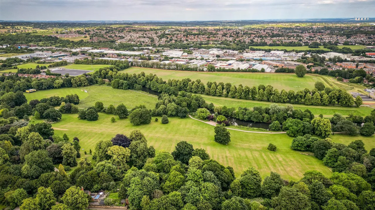 Bank View Road, Darley Abbey, photo 2