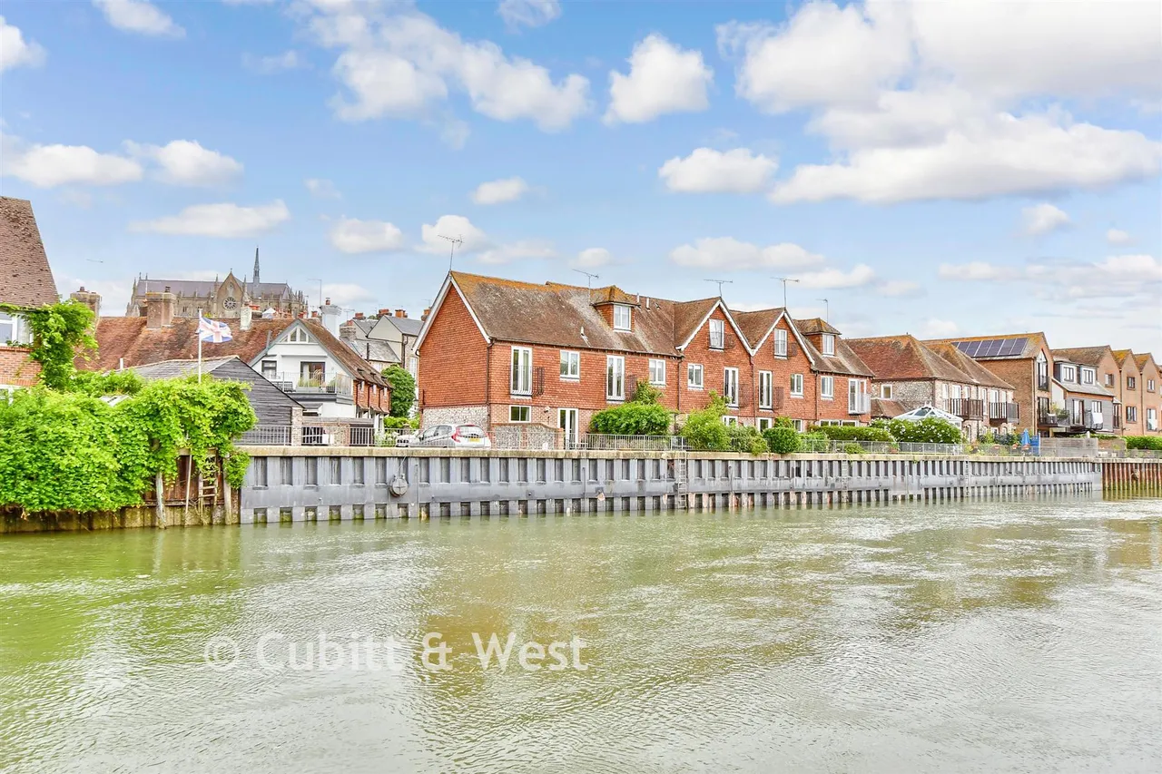 Surrey Wharf, Arundel, BN18, photo 8