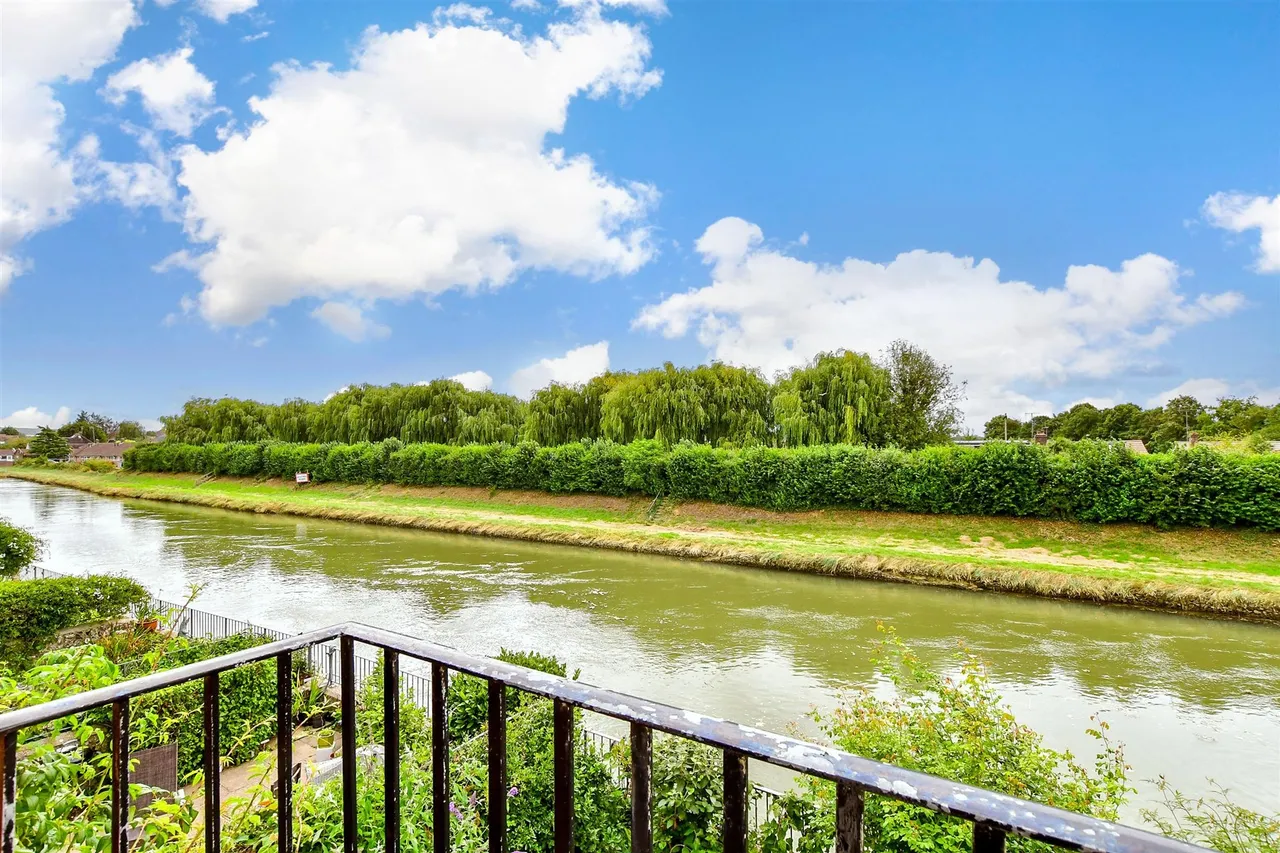 Surrey Wharf, Arundel, BN18, photo 9