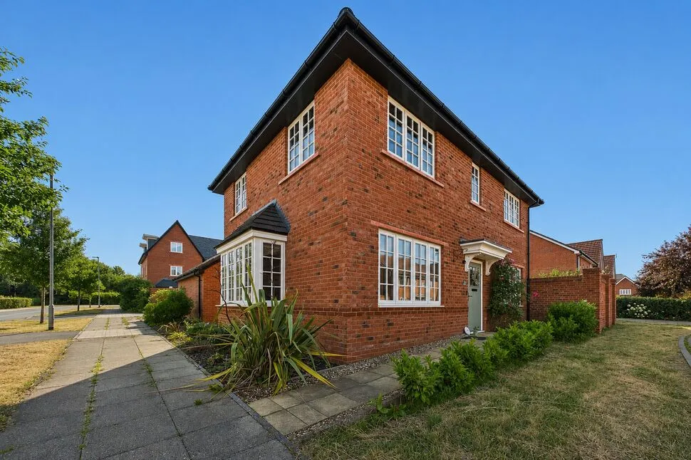 Bluebell Road, Holmes Chapel, Cheshire, CW4, photo 8