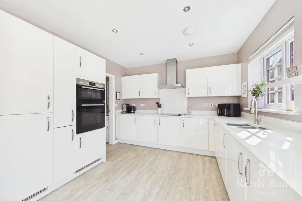 Bluebell Road, Holmes Chapel, Cheshire, CW4, photo 4