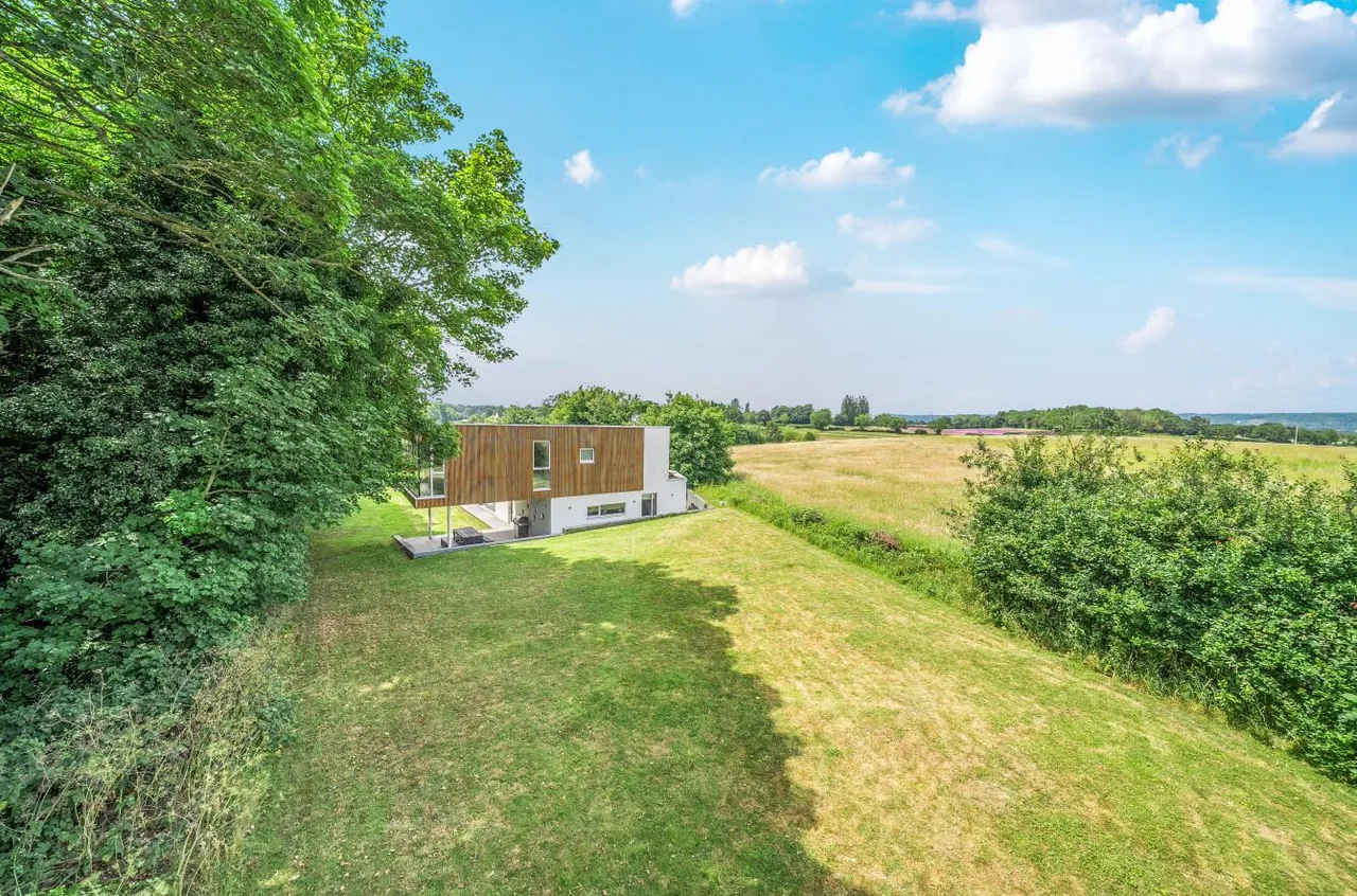 Architect-Designed Contemporary Residence, West Malling, photo 28