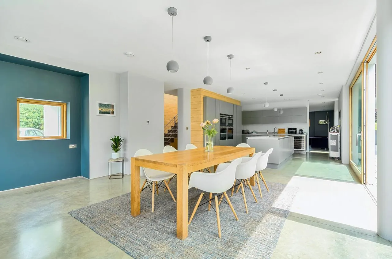Architect-Designed Contemporary Residence, West Malling, photo 4