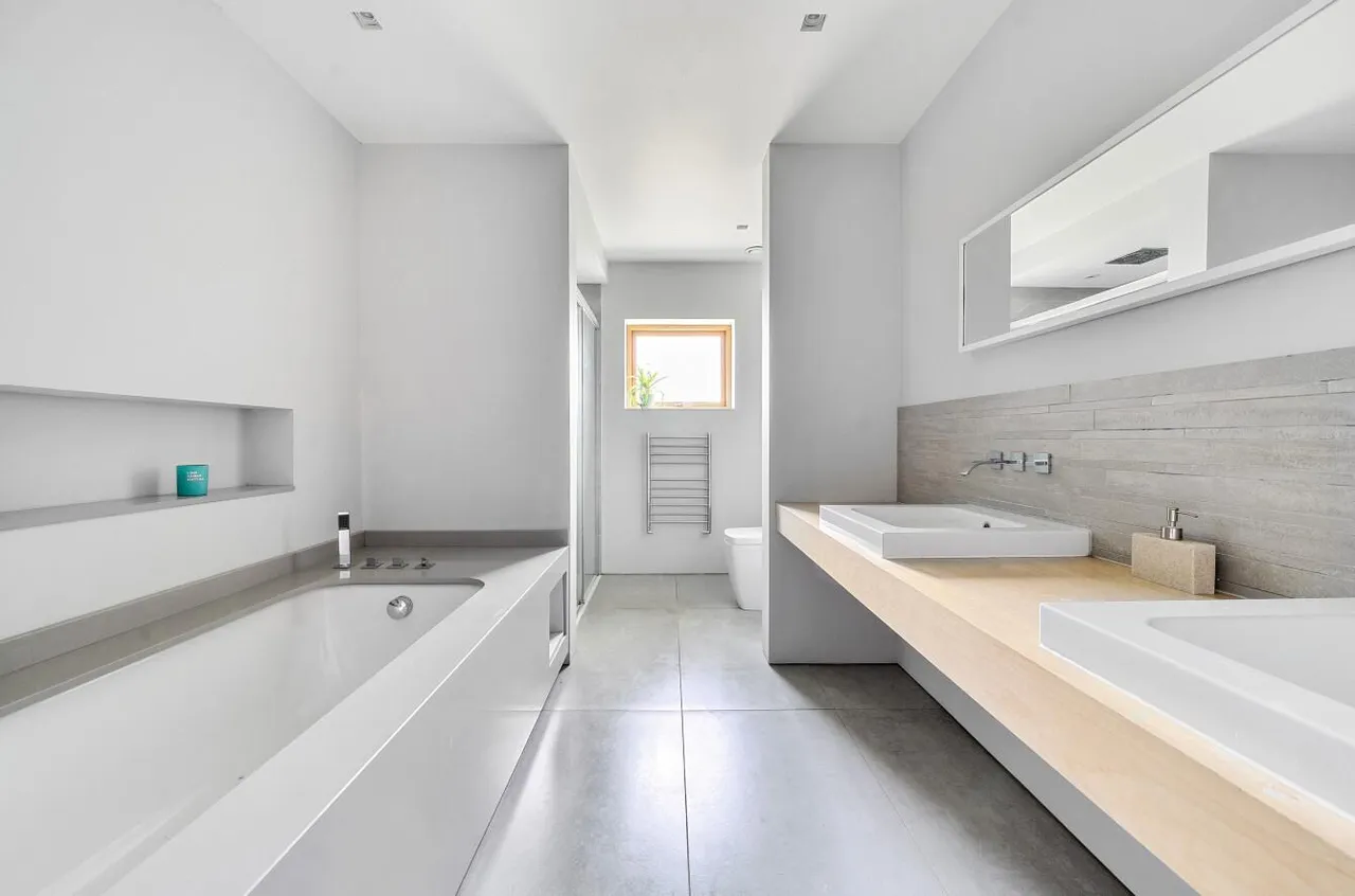 Architect-Designed Contemporary Residence, West Malling, photo 24