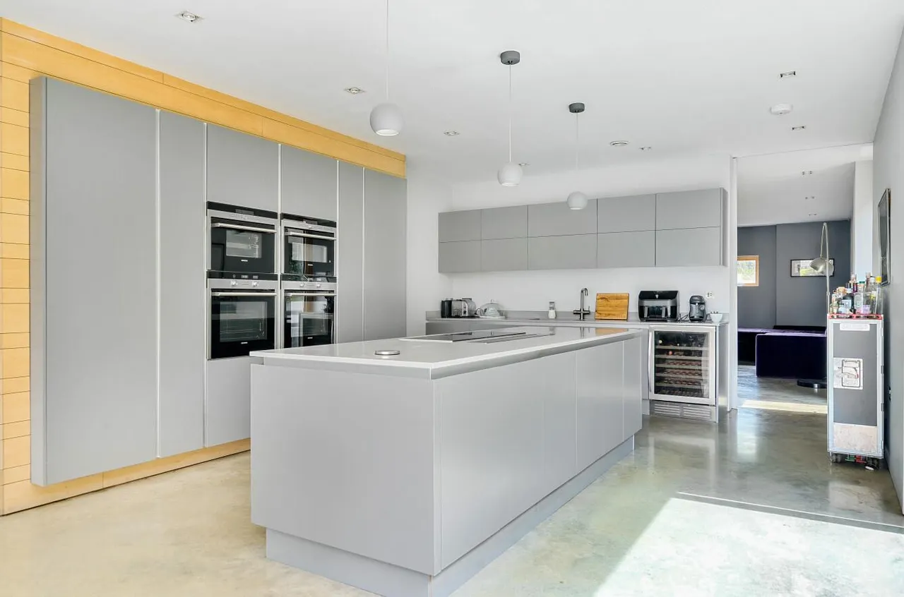 Architect-Designed Contemporary Residence, West Malling, photo 8