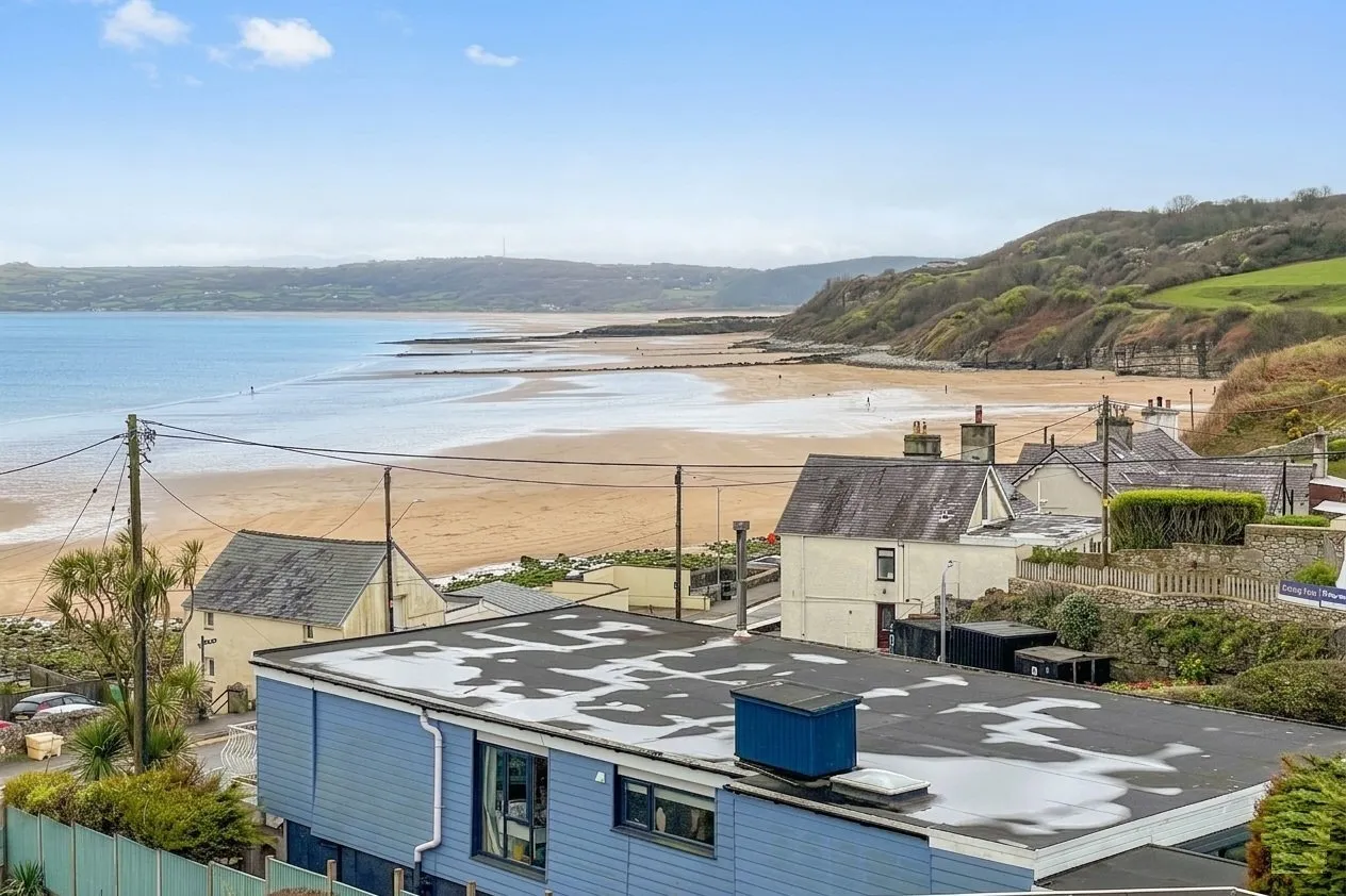 Beach Road, Benllech, photo 20
