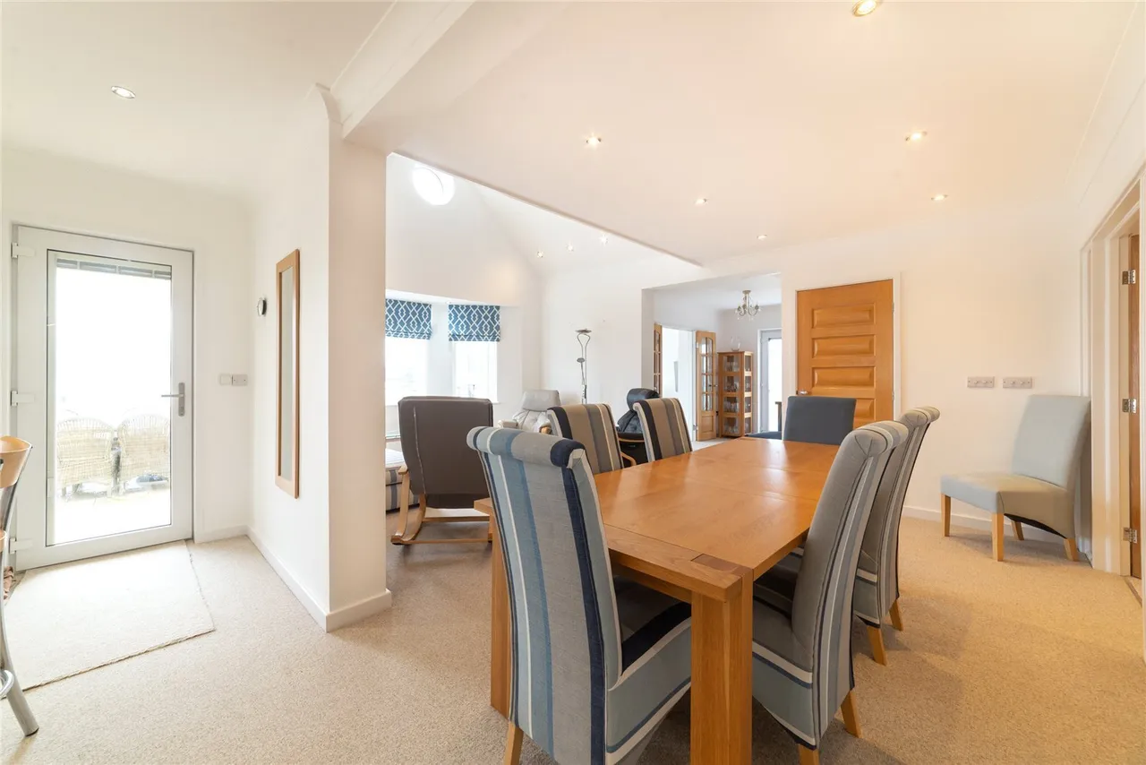 Beach Road, Benllech, photo 12