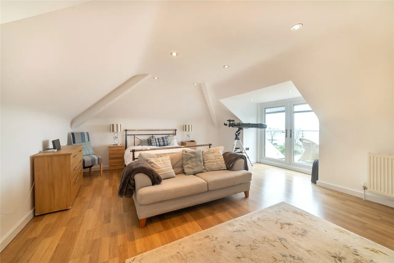 Beach Road, Benllech, photo 14