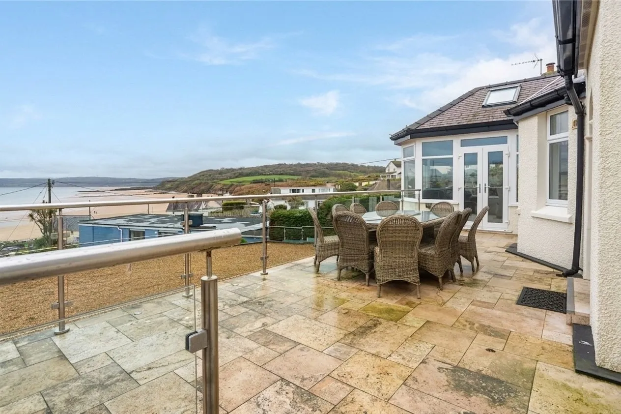 Beach Road, Benllech, photo 31