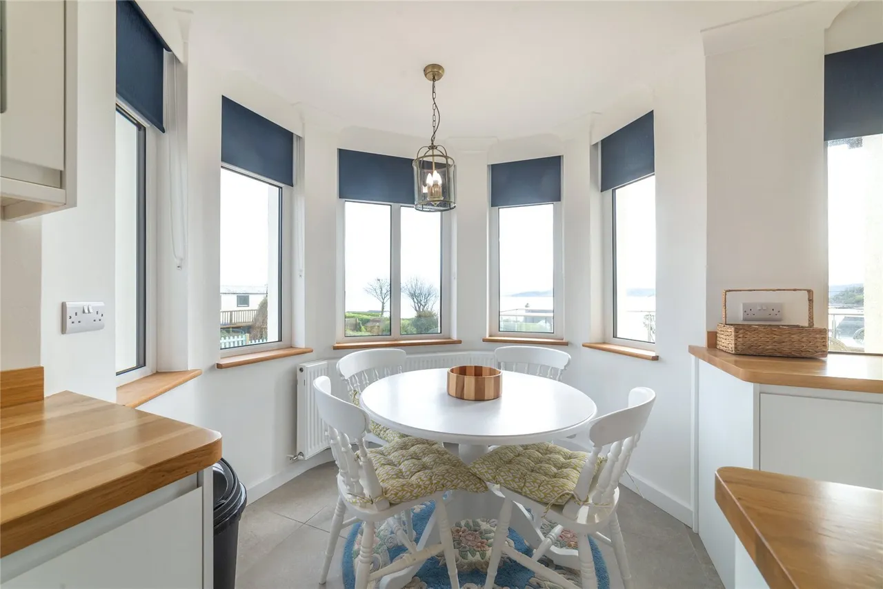 Beach Road, Benllech, photo 9