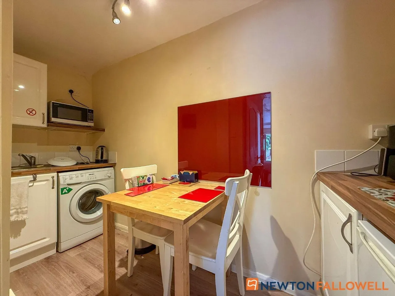London Road, New Balderton, NG24, photo 19