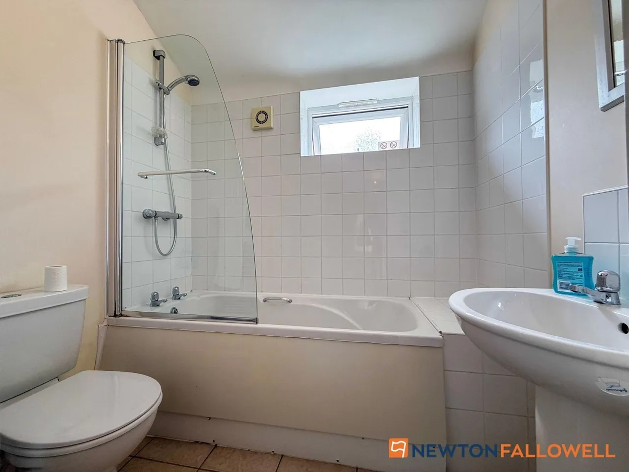 London Road, New Balderton, NG24, photo 28