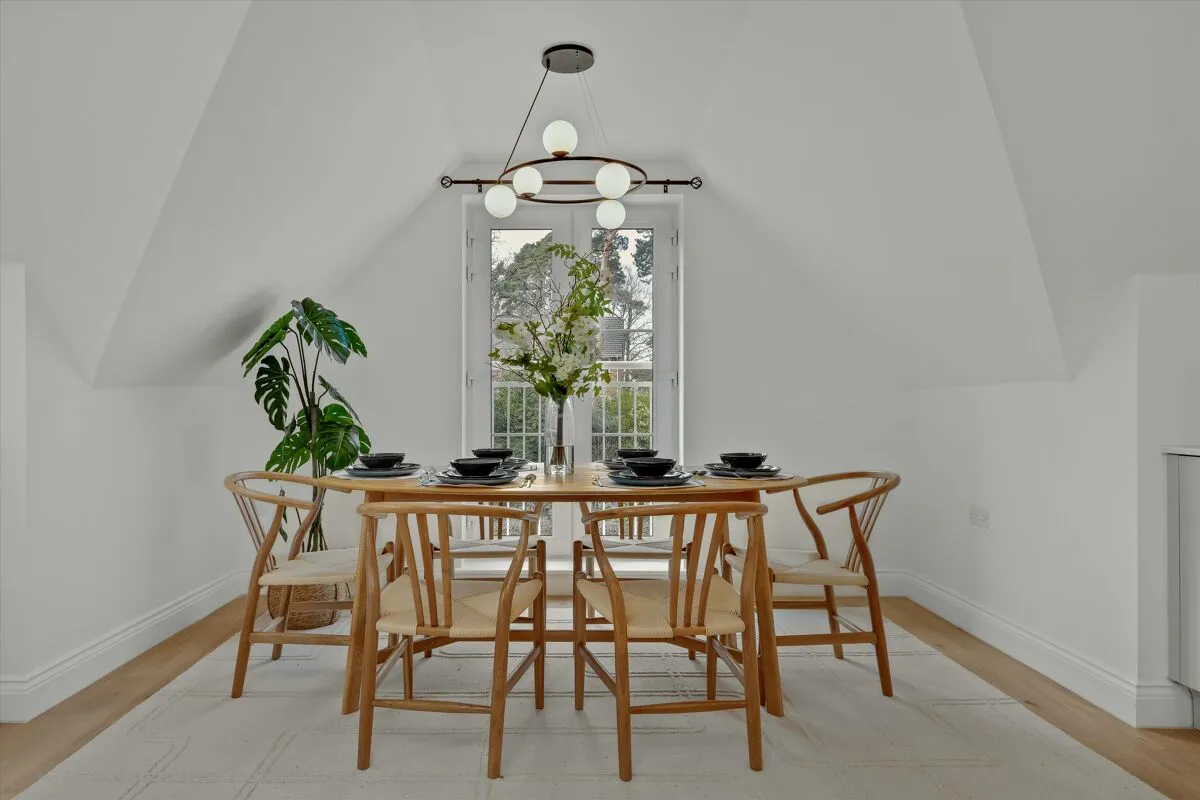 The Residence, Weybridge, KT13, photo 4
