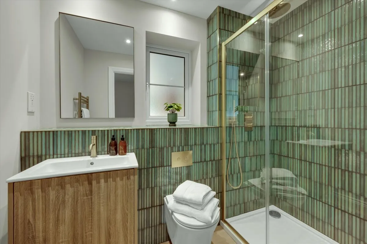 The Residence, Weybridge, KT13, photo 6