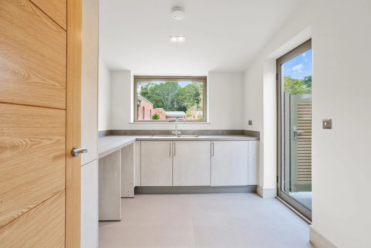 Cheapside Road, Ascot, Berkshire, SL5 7FD, photo 5