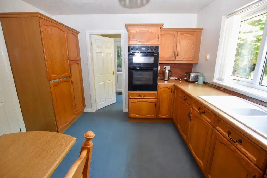 Broom Hollow, Loggerheads, photo 10