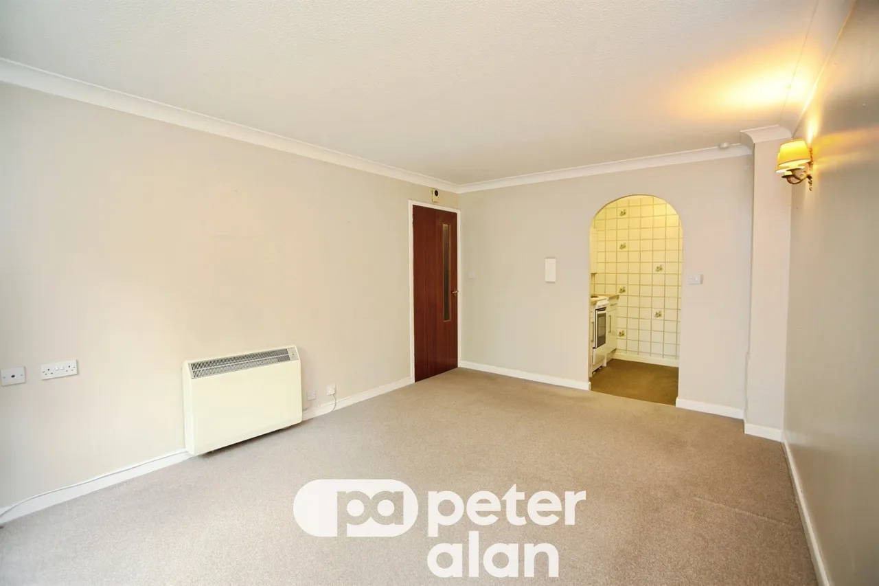 Bryngwyn Road, Newport, NP20, photo 4
