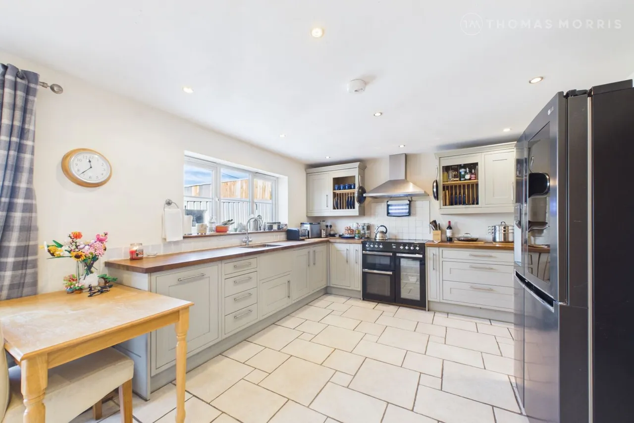 Ugg Mere Court Road, Ramsey Heights, PE26, photo 3