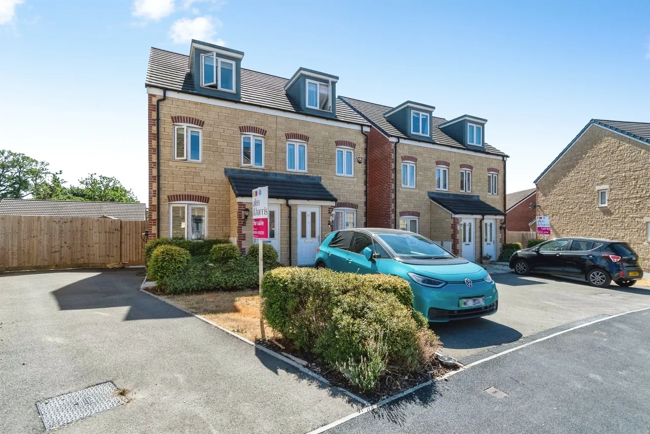 Gainey Gardens, Chippenham, SN15, photo 19