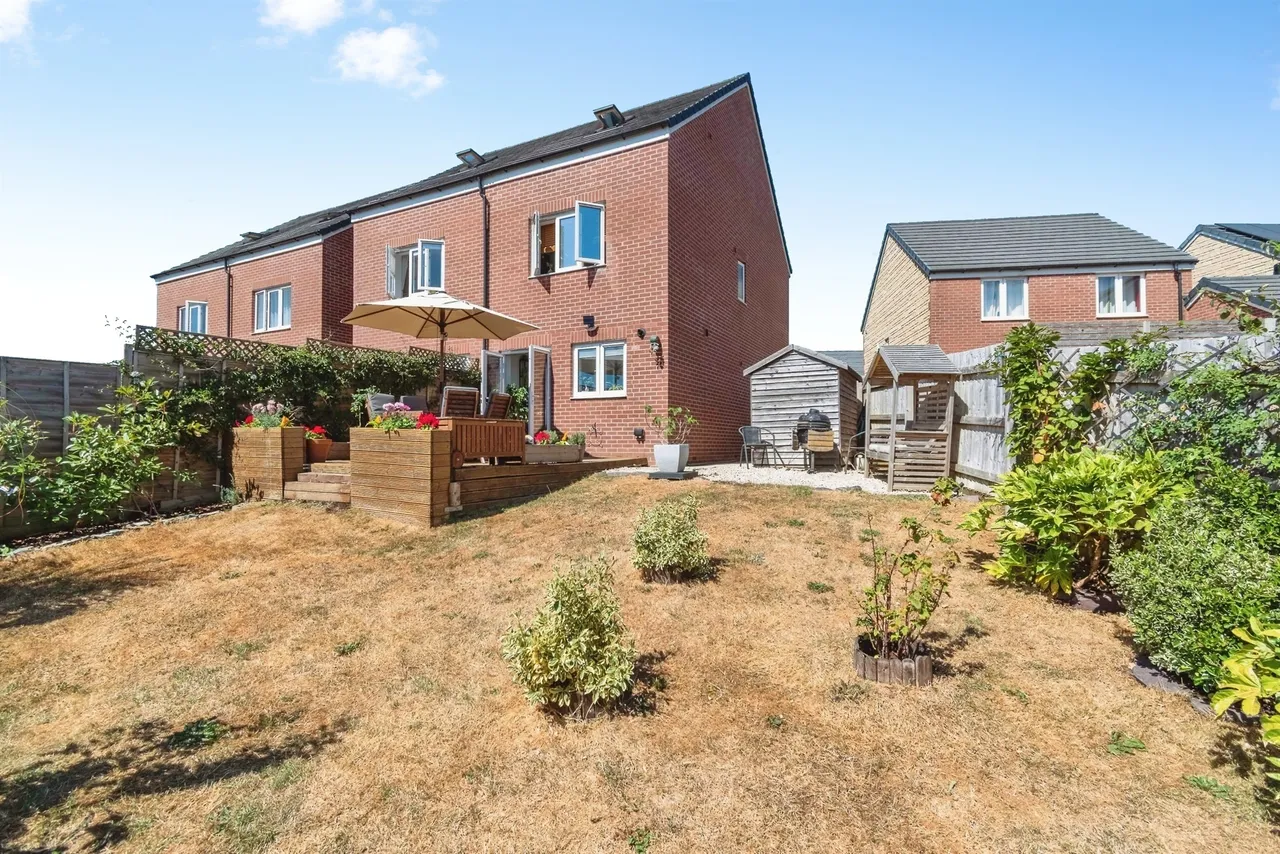 Gainey Gardens, Chippenham, SN15, photo 18