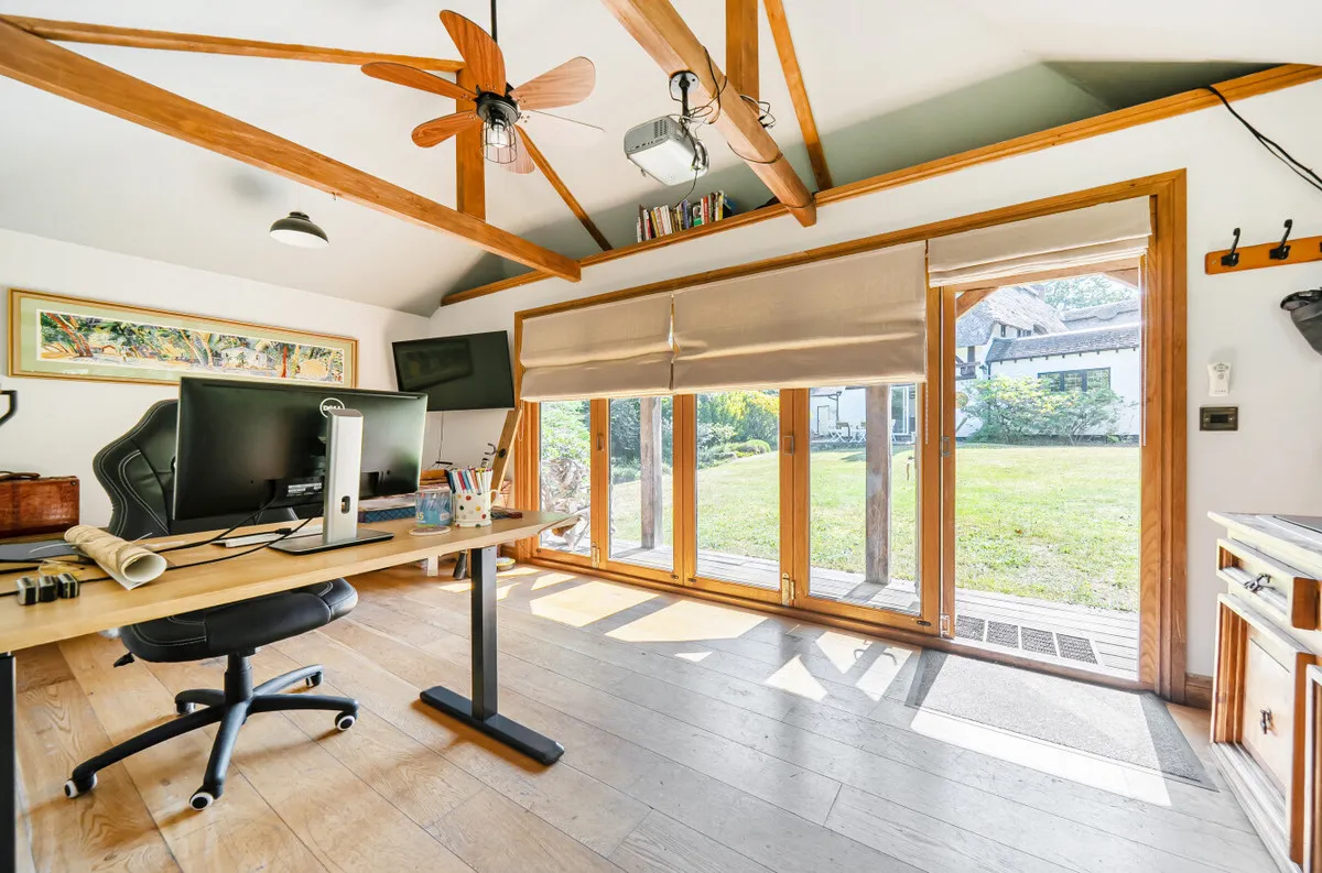 West Chiltington, RH20 2RB, photo 6
