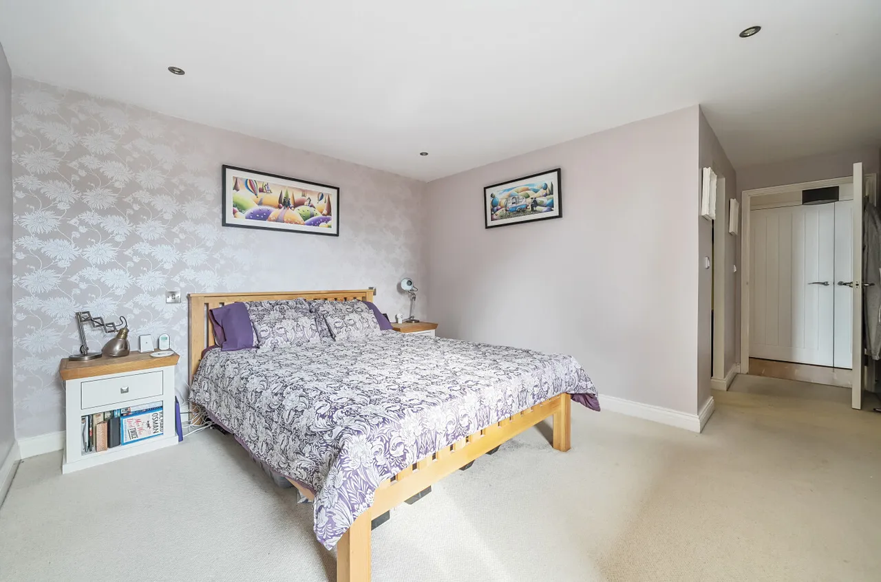 Headley Road, Grayshott, GU26, photo 2