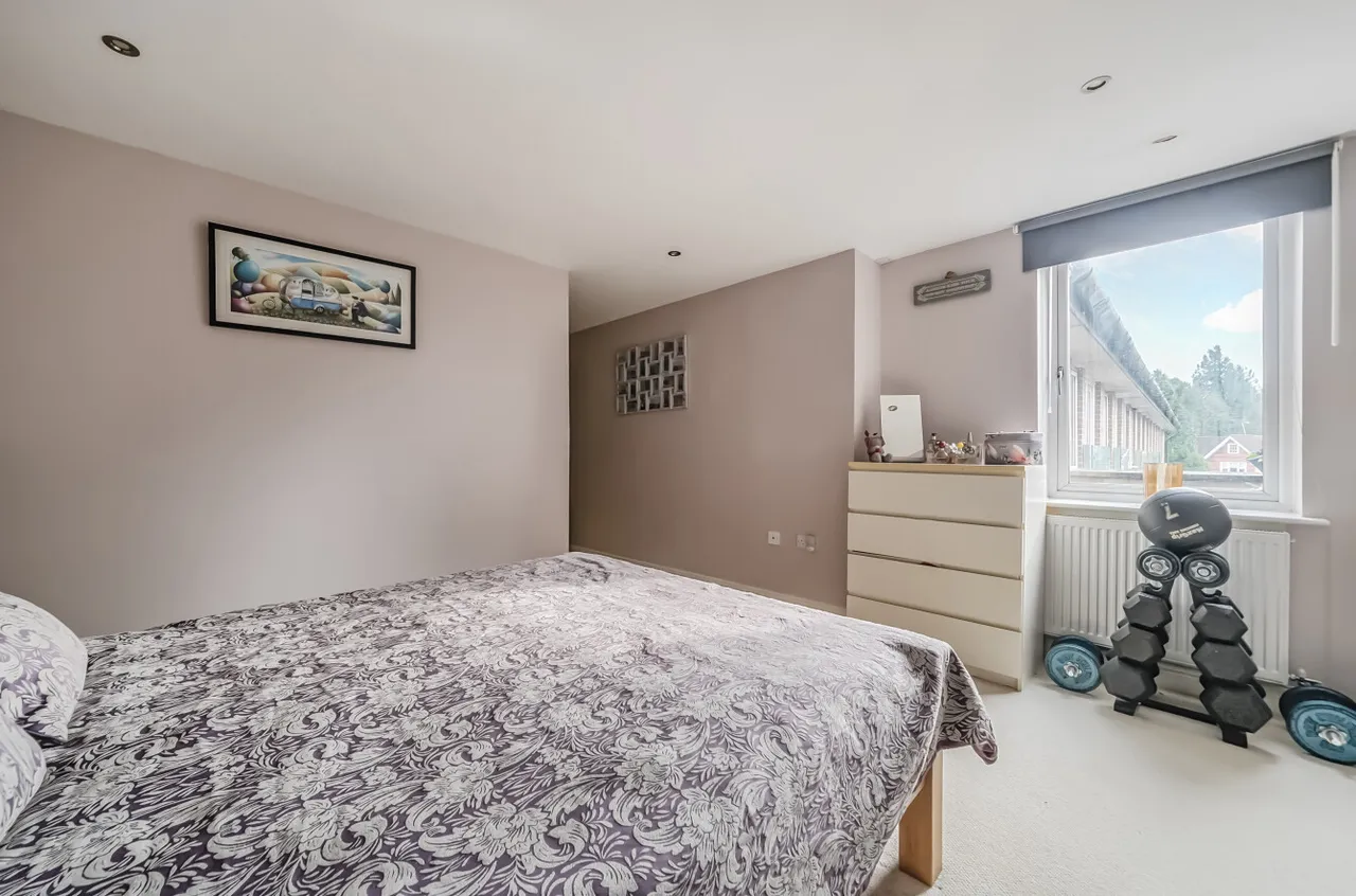 Headley Road, Grayshott, GU26, photo 10