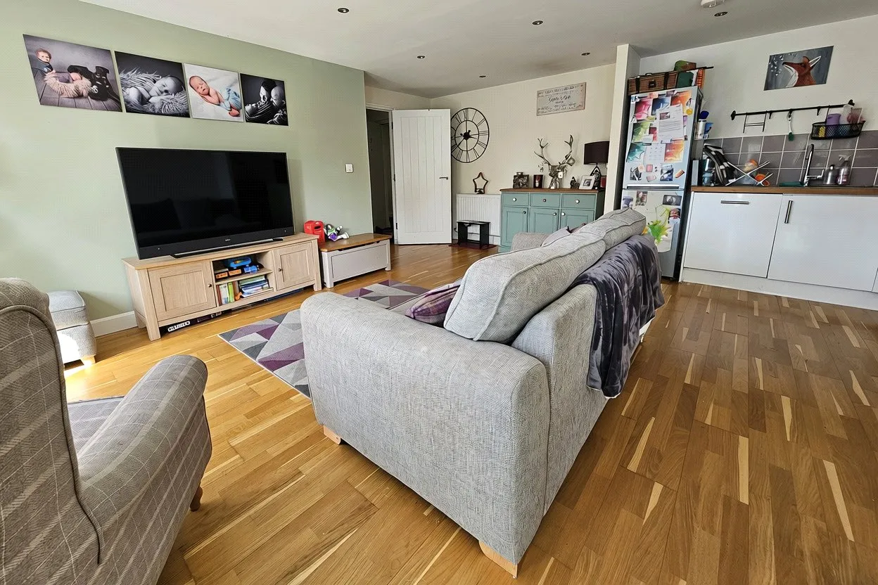 Headley Road, Grayshott, GU26, photo 17