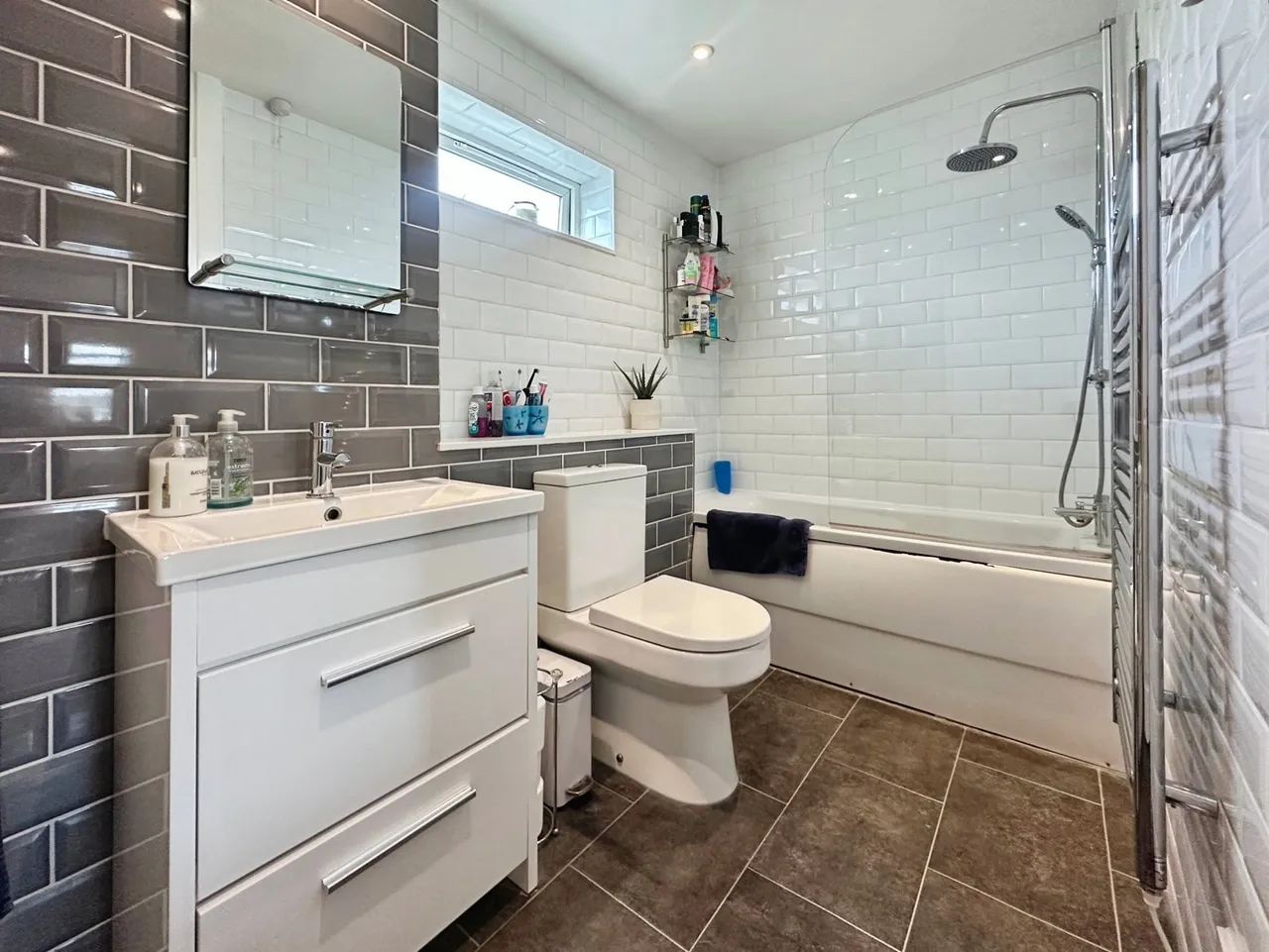Anglesey Close, Basingstoke, RG24, photo 6