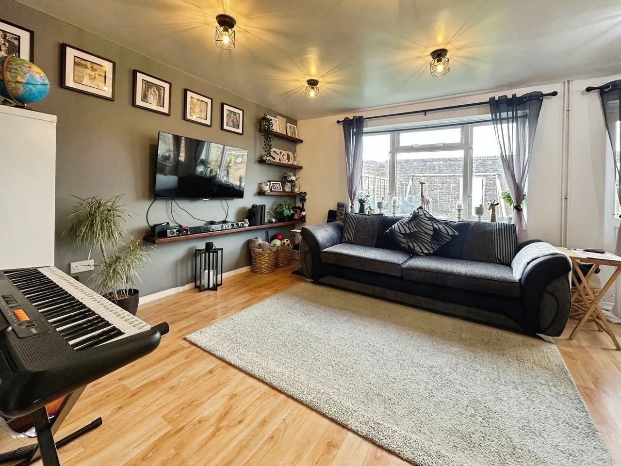 Anglesey Close, Basingstoke, RG24, photo 3
