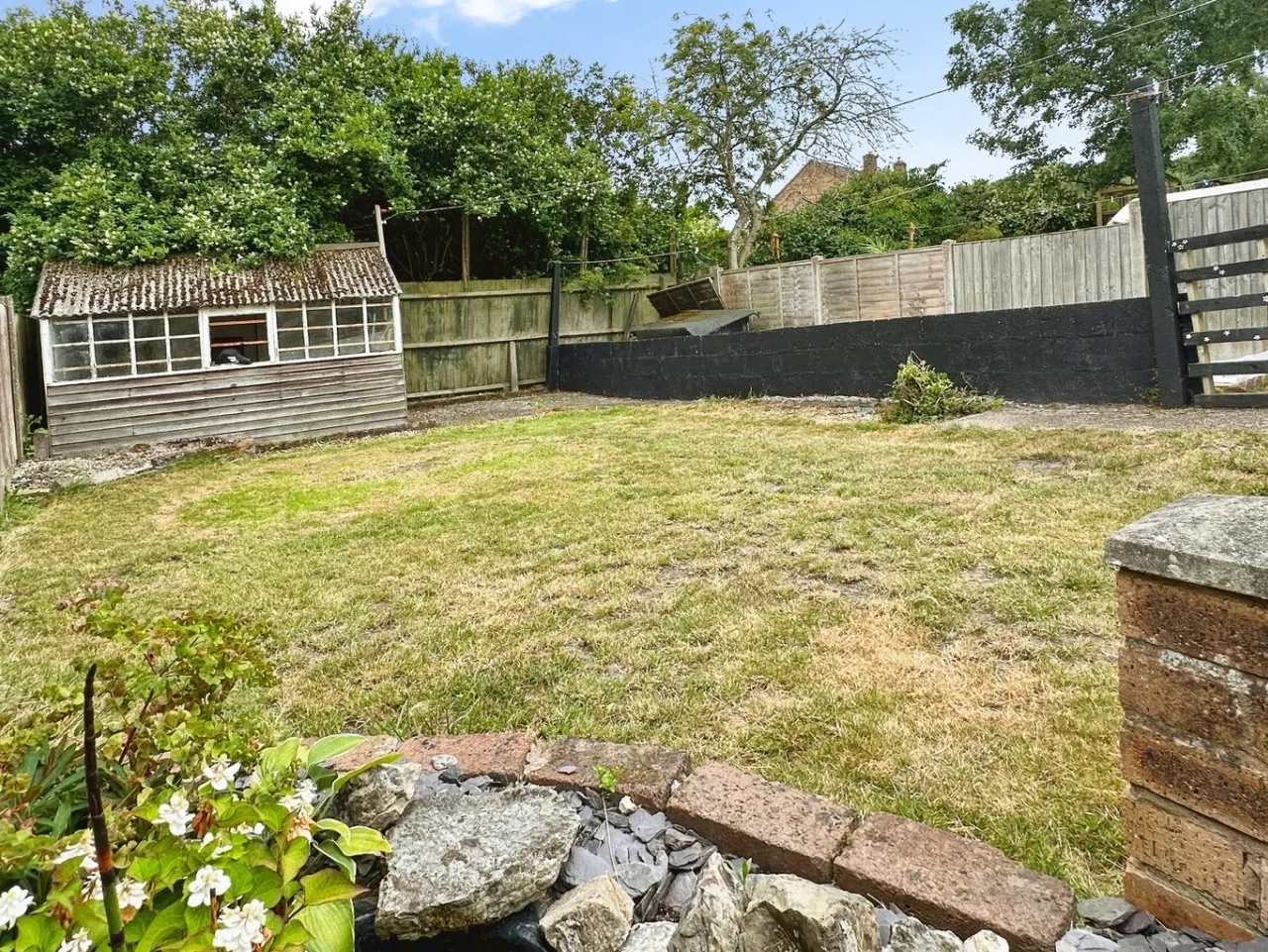 Deepfield Road, Little Dawley, Telford TF4 3EH, photo 13