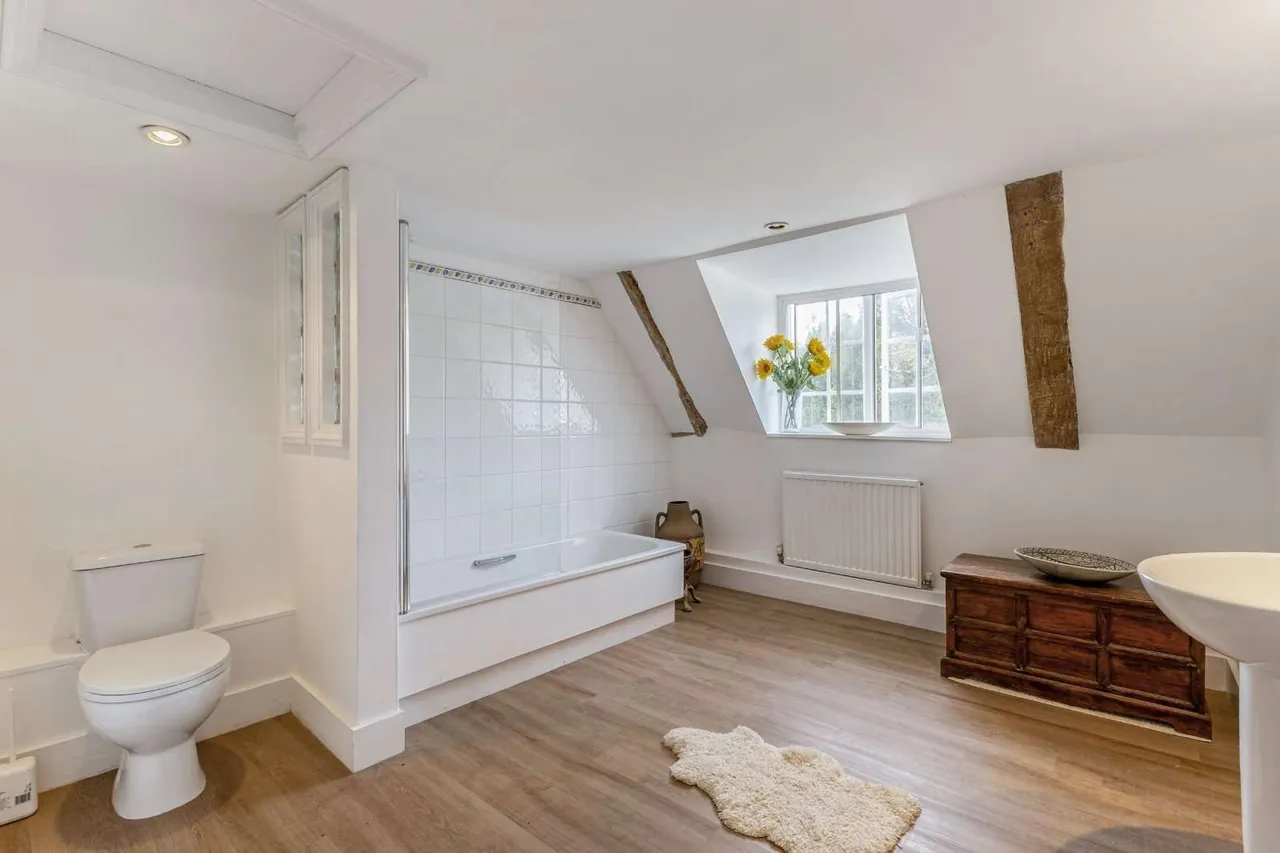 Bridge End, Wansford, PE8, photo 18