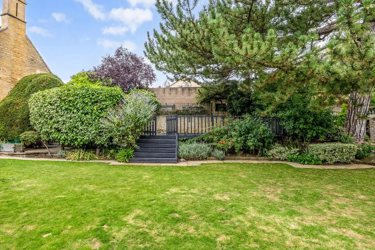 Bridge End, Wansford, PE8, photo 22