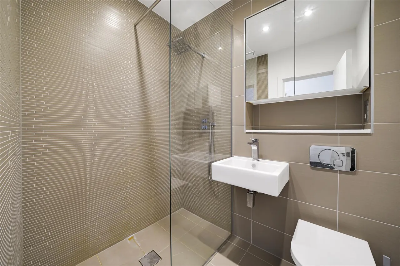 Halesworth Court, Bow, photo 8