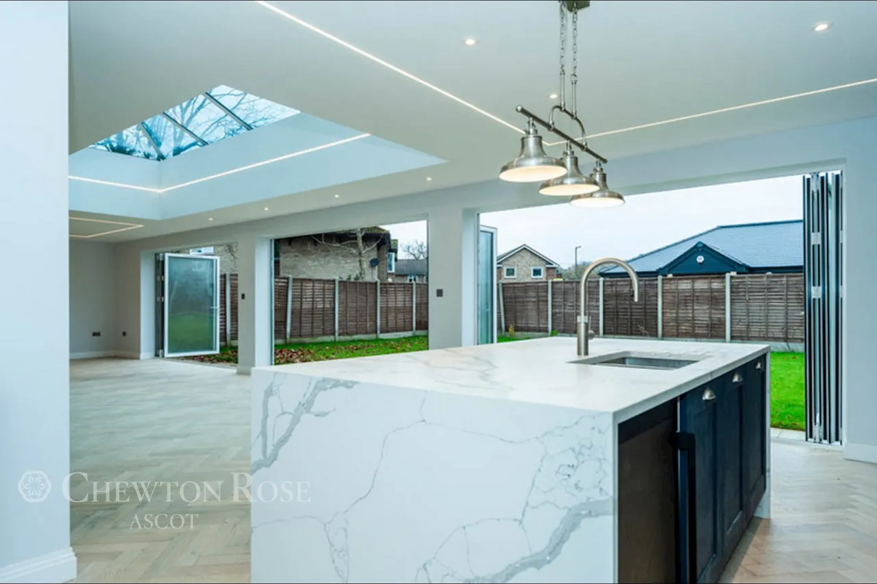 The Avenue, Ascot, photo 4
