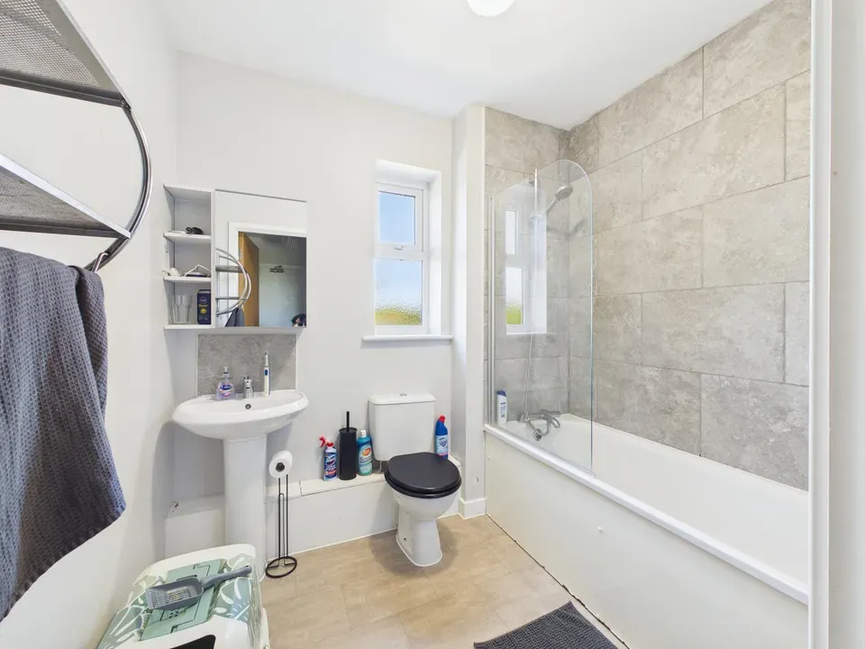 Rapley Rise, Southwater, photo 6
